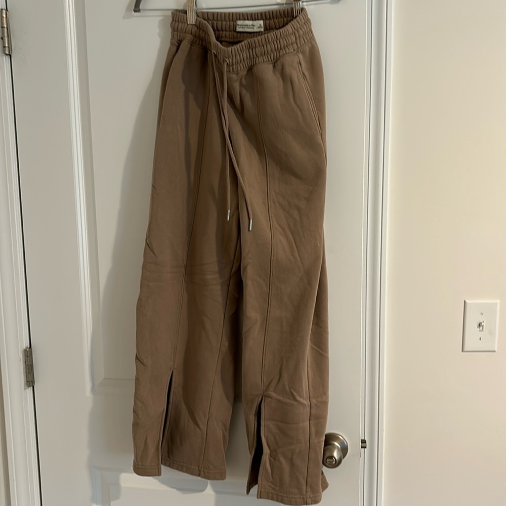 Abercrombie & Fitch Tan Wide-Leg Pants